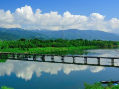 川島潜水橋