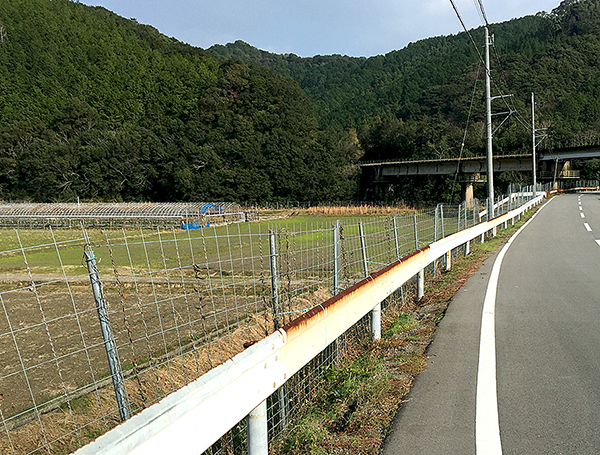 野生動物・電気柵