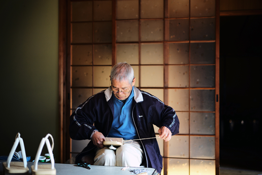 桐下駄づくり