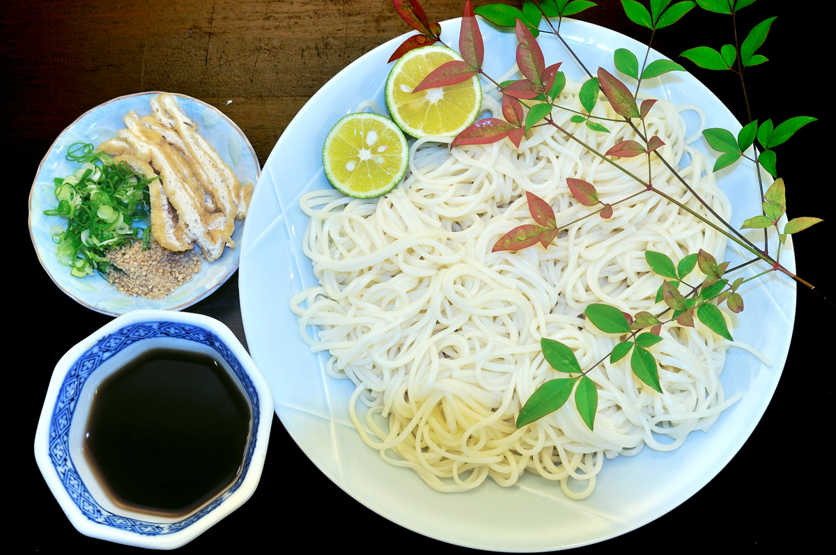 半田そうめん