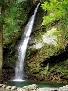 琵琶の滝 | 徳島県観光情報サイト阿波ナビ